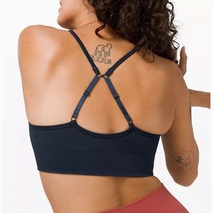 Lululemon ebb to street bra
